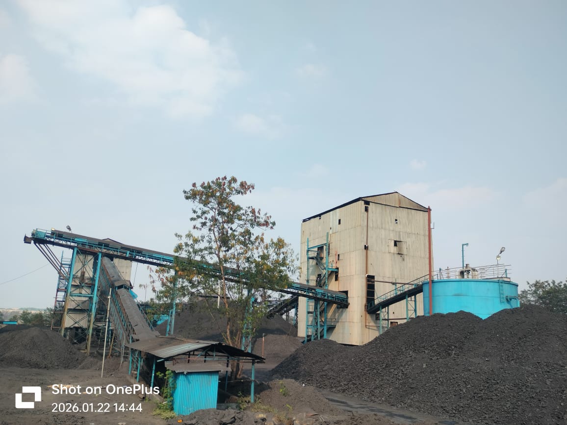 Coal conveyor system and industrial structures at washery plant, Pandharpauni